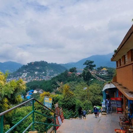 Classic Nepal Hotel Katmandú Exterior foto