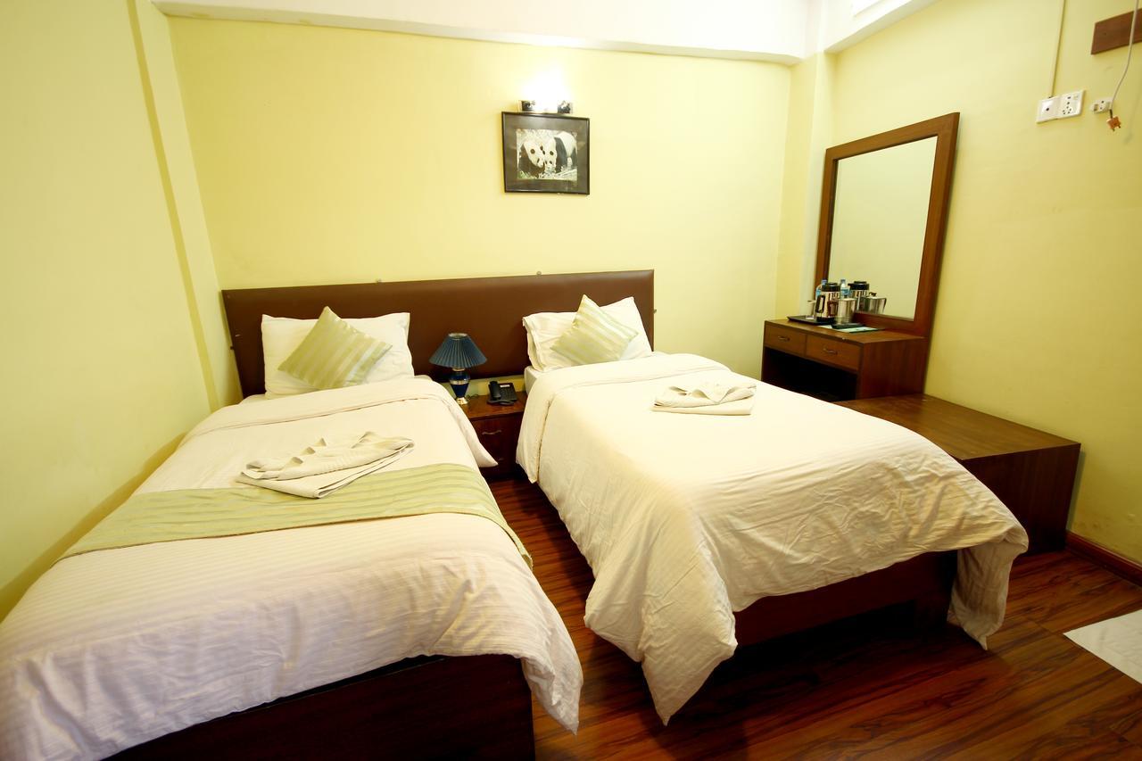 Classic Nepal Hotel Katmandú Exterior foto